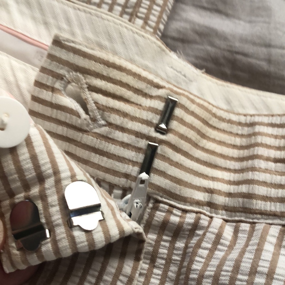Liz Claiborne seersucker pants